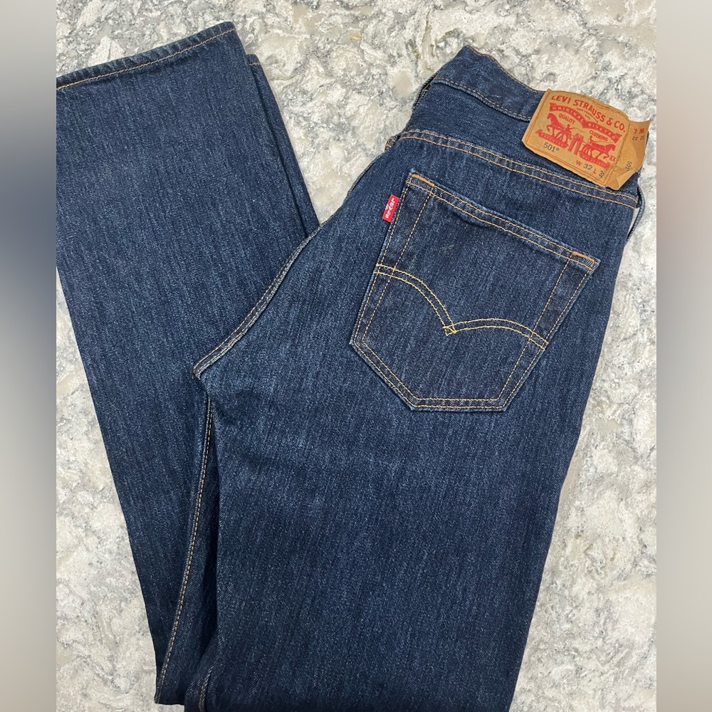 Levi’s Men’s 501 Original Button Fly 32w/32L Rigid Indigo